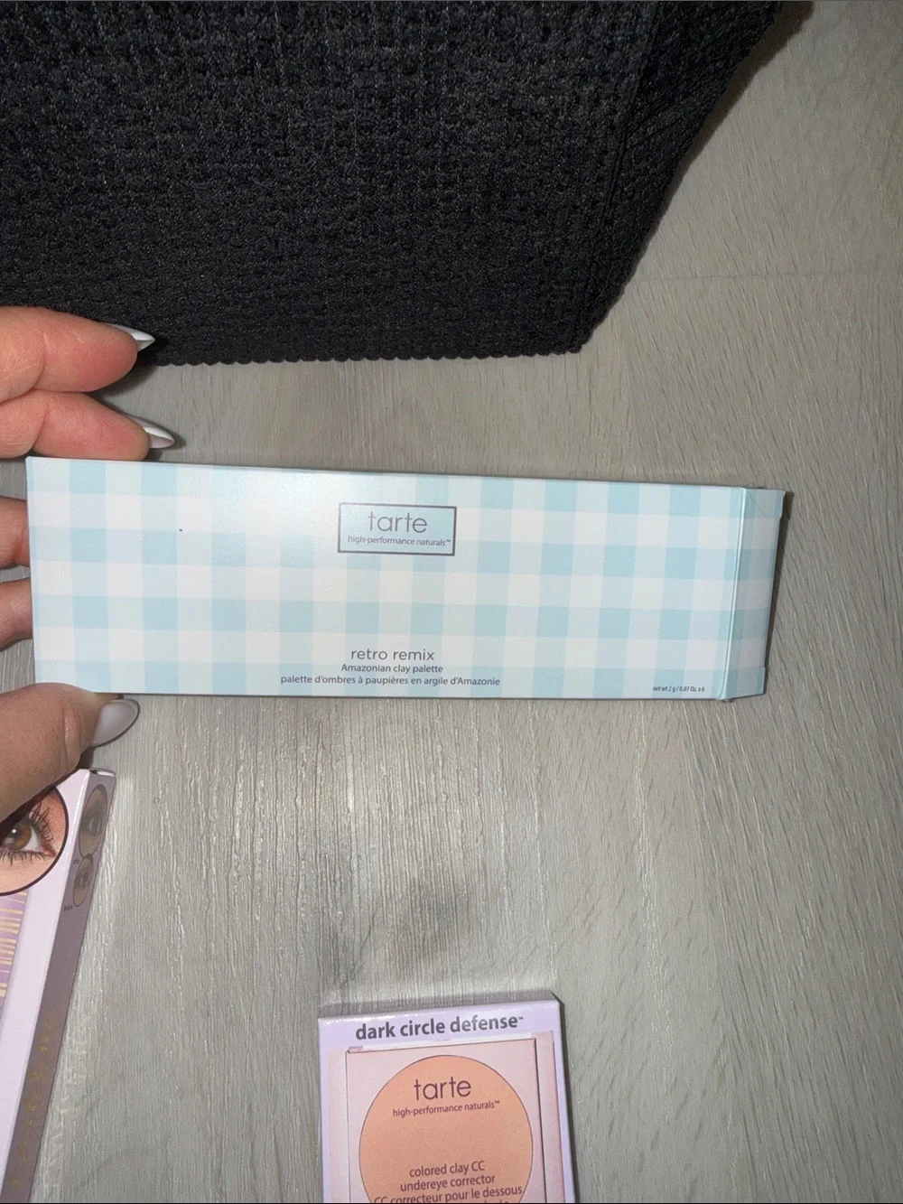 Tarte Eyeshadow Palette, CC Under Eye Corrector, Tubing mascara & makeup bag bun